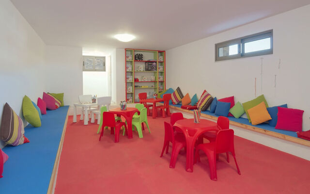 Ariadne Beach - Adults Only