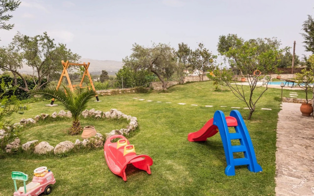 Villa Aloni-traditional Stone Villa With Nice View,pool and Garden