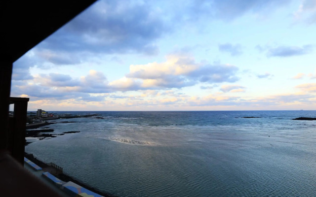 Ocean Grand Hotel