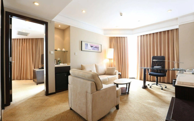 Cyts Greentree Eastern International Hotel