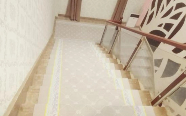 Fangxin Business Hotel (Hangzhou Aeon Mengle City Branch)