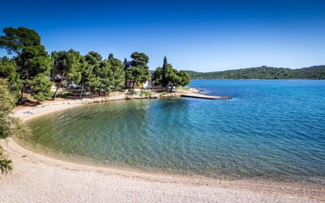 Mobile Home Pirovac 29