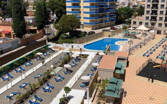 Snug apartment in Fuengirola with solarium