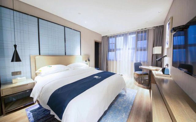 Echarm Hotel Qingyuan Stadium Branch