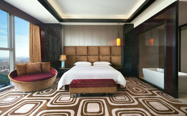 Sheraton Shanghai Waigaoqiao Hotel