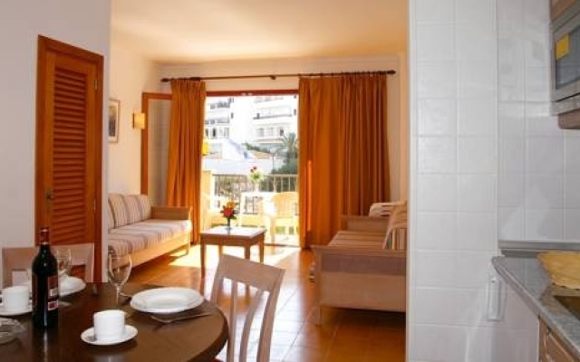 Apartamentos Playa Marina