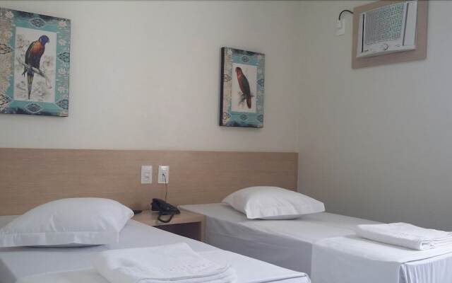Salone Hotel