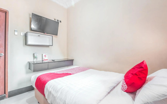 Super OYO 1640 Fallinda Hotel