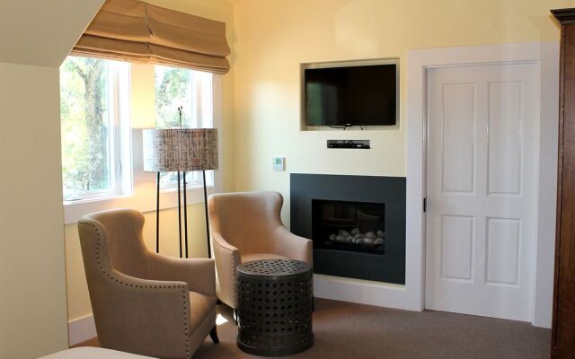 Inn At Sonoma - A Four Sisters Inn