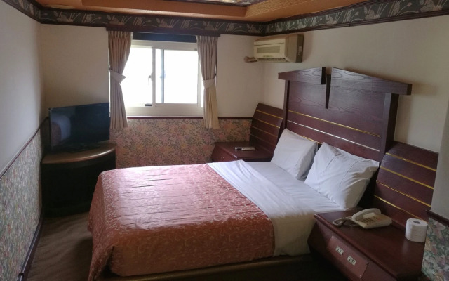 Ti Hwa Hotel