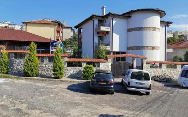 Hotel My House Kurtoglu