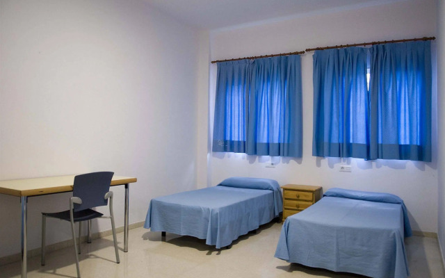 Albergue Inturjoven Sevilla - Hostel