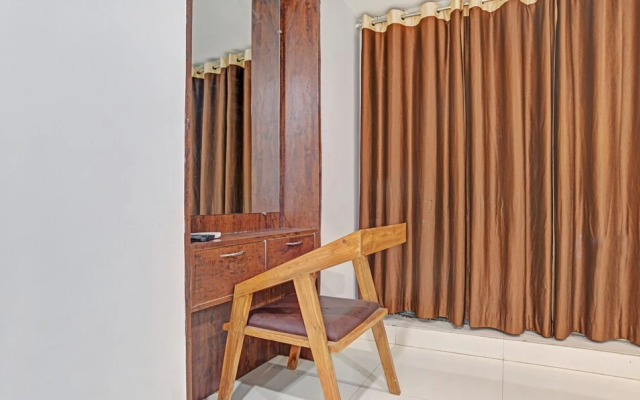 Oyo 9719 Hotel Relax Inn