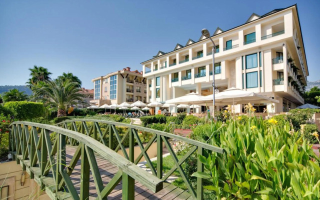 Hotel Golden Lotus - All Inclusive