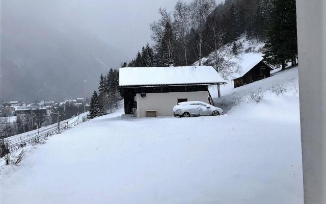 Breathtaking Holiday Home in Carinthia with Mountain View