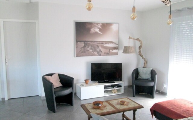 Holiday home Route de Gemie