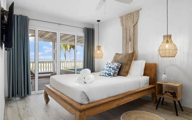 Secluded Beachfront Gem Pool Patio View BBQ