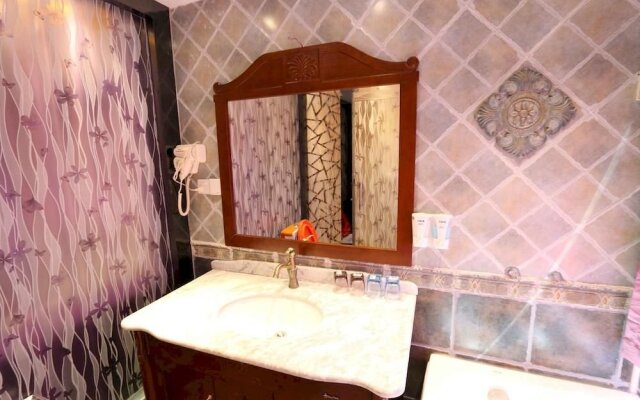 Hangzhou Lingyin Theme Hotel