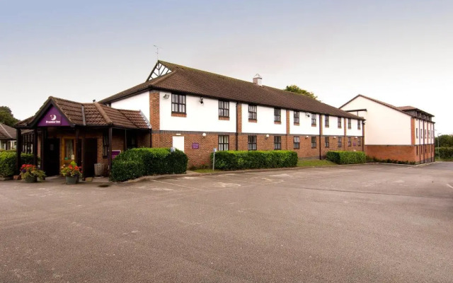 Premier Inn Wirral (Heswall)