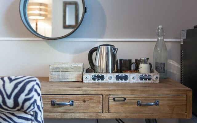 Oaklands Guest House