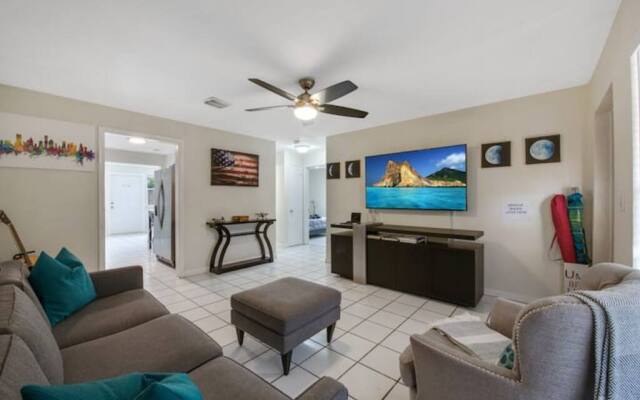 5140 Duplex in Oakland Park