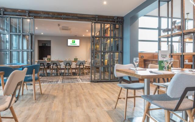Holiday Inn Manchester-Central Park by IHG