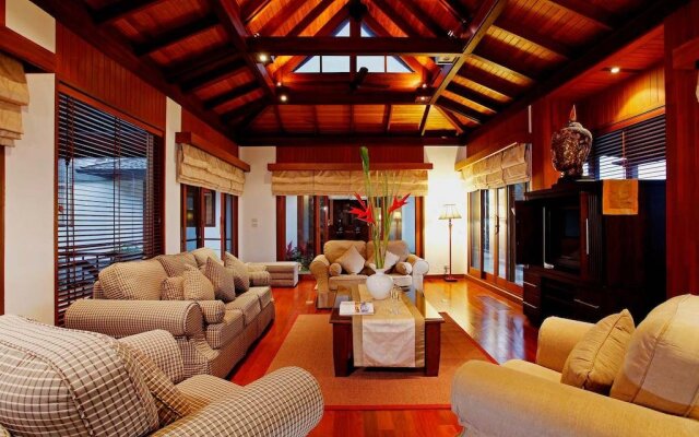 Azara Villa