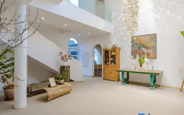 THEPLANTS Aesthetics Homestay.