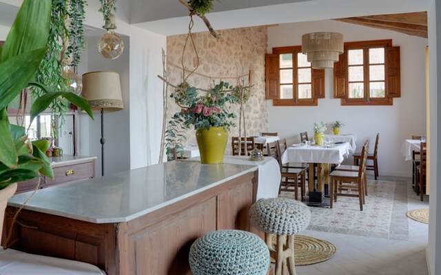 Hotel Boutique Can Colom