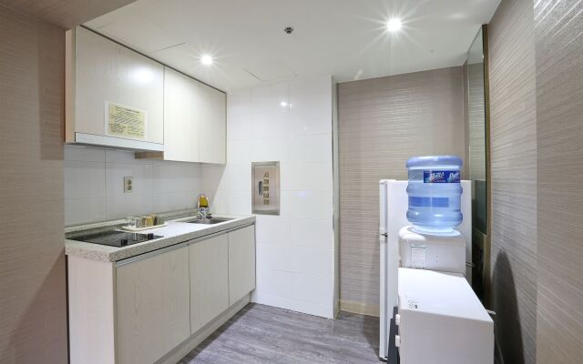 Film 37.2 Hotel