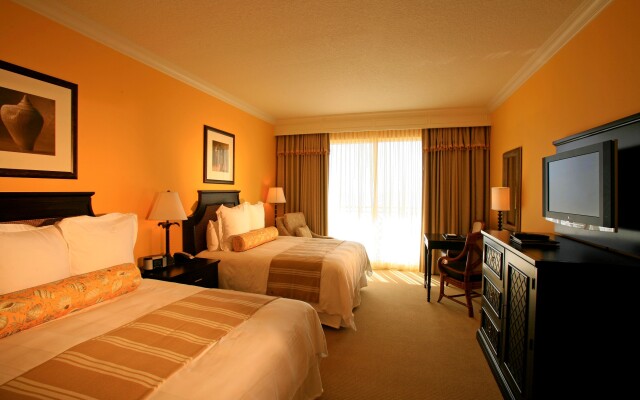 Sandpearl Resort