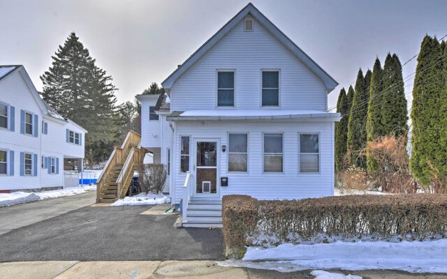 Cozy Getaway - 10 Miles to Mount Wachusett Skiing!