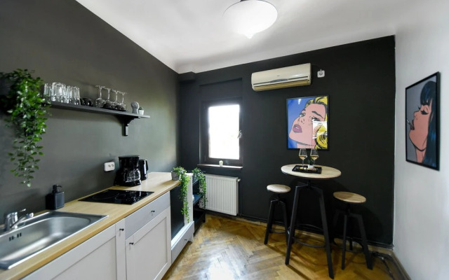 Homey - Strada Cavafii Vechi 3