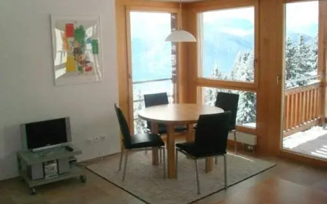 Bella Vista Mönch 12