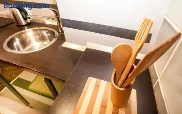 Piano Apartment