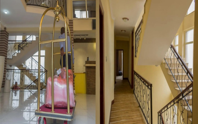 Home Town Addis Hotel