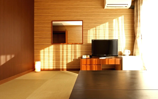 Crystal Ryokan Shirahama Akariya