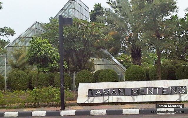 ZEN Premium Near Grand Indonesia Mall