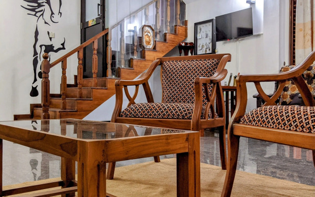 Serendip Villa Holiday Home