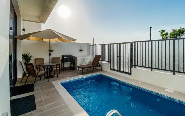 RH-Beautiful 3BR Villa with private pool near beach in Ras Al Khaimah
