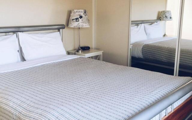 Port O Call Motel