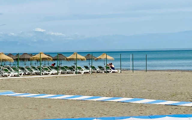 Apartamentos La Puerta Azul 5 El Bajondillo Torremolinos