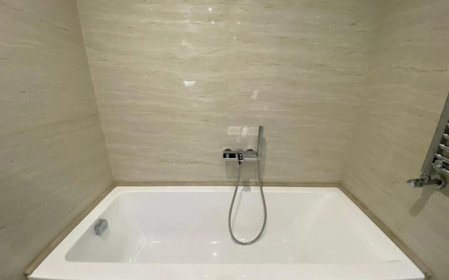 Teryan street 3 bedrooms Luxury and Unique apartment TT777