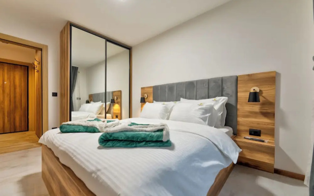 Golden Panorama Wellness & Spa