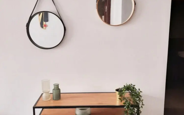 Contemporary Apartment