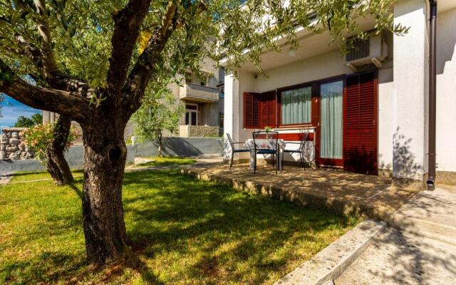 Apartments Belavic