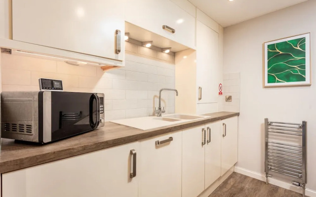 Bay View - Donnini Apartments