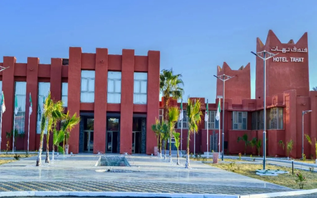 Hotel Tahat
