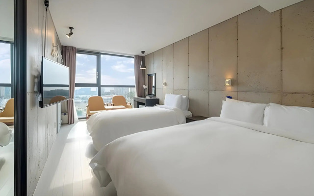 Hotel stay interview Jeju