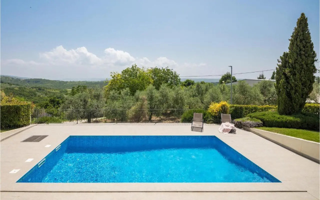 Holiday home Baredine bb IV